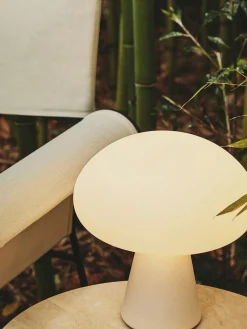 GUBI Lámpara de mesa LED con USB regulable Obello, portátil