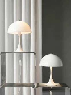 Louis Poulsen Lámpara de mesa LED Panthella 250, diseño Verner Panton