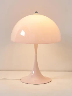 Louis Poulsen Lámpara de mesa LED Panthella, diseño Verner Panton