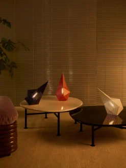 GUBI Lámpara de mesa LED regulable Bagdad, portátil