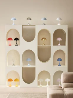 Louis Poulsen Lámpara de mesa LED regulable Panthella de diseño Verner Panton, 24 cm, portátil