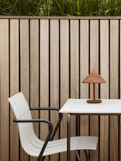 Mater Lámpara de mesa LED regulable Terra, portátil