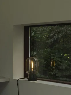 Normann Copenhagen Lámpara de mesa pequeña de mármol Amp^ Lámparas De Mesa|Lámparas De Techo