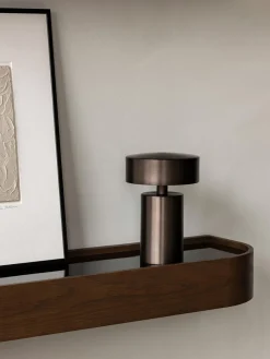 Audo Copenhagen Lámpara de mesa pequeña regulable Columna, portátil^ Lámparas De Techo|Lámparas De Mesa