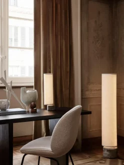 GUBI Lámpara de pie LED regulable con base de mármol Unbound, tamaños diferentes^ Lámparas De Pie|Lámparas De Techo