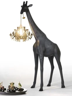 Qeeboo Lámpara de pie pequeña Giraffe in Love^ Lámparas De Pie|Lámparas De Techo
