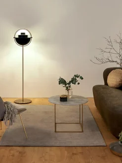 GUBI Lámpara de pie regulable Multi-Lite