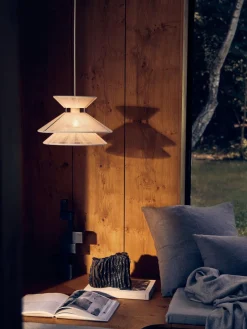 Frandsen Lámpara de techo de lino Kiku