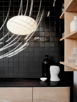 Louis Poulsen Lámpara de techo ovalada Patera