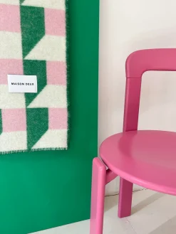 Maison Deux Manta de lana Cubics