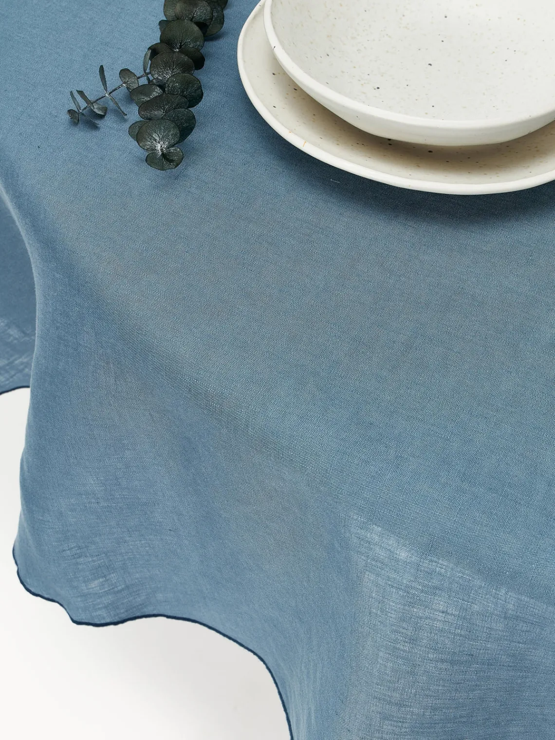 Westwing Collection Mantel redondo de lino con ribete Kennedy^ Manteles|Manteles