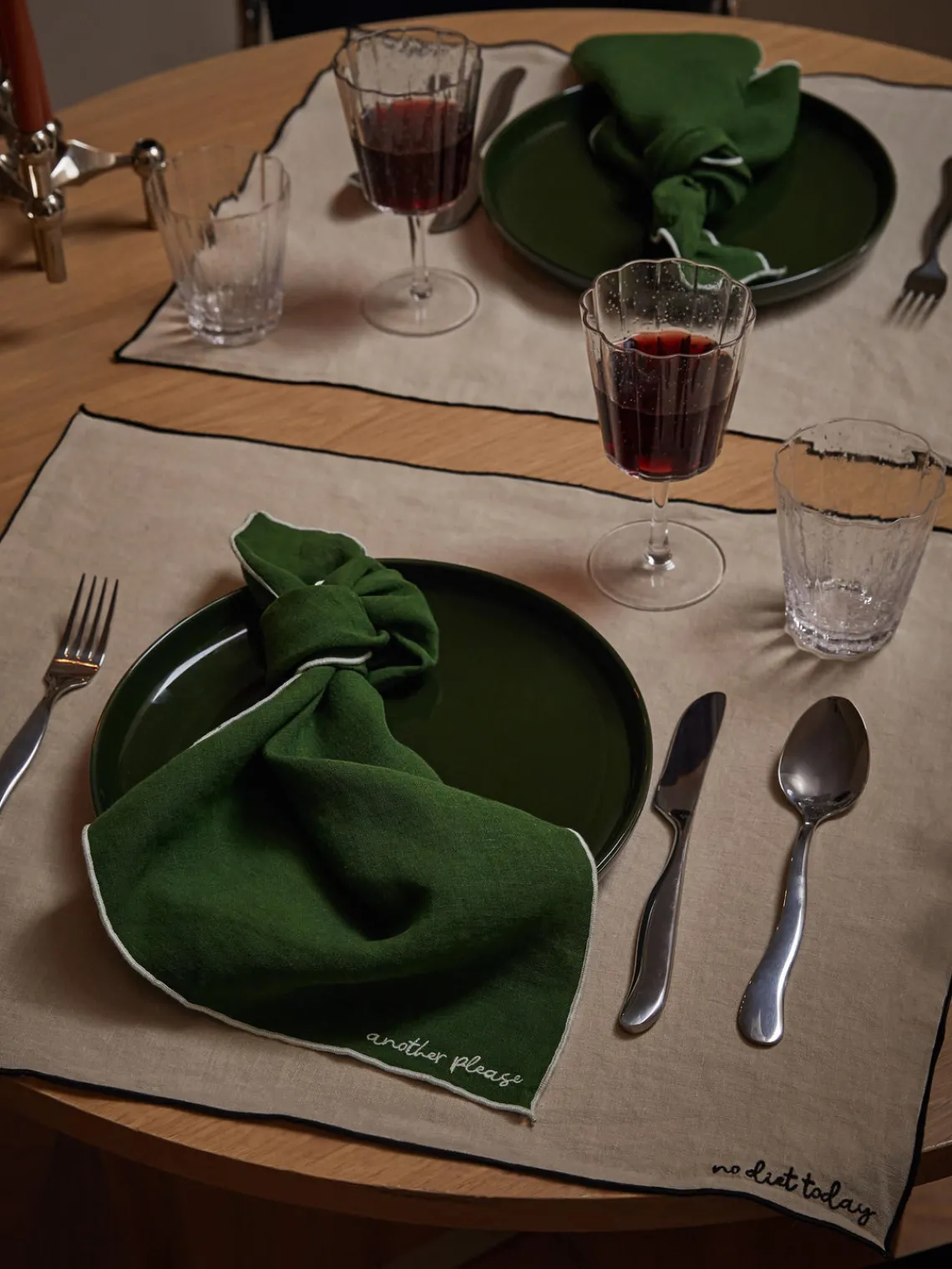 Westwing Collection Manteles individuales de lino con bordado Cosmo, 4 uds.^ Manteles Individuales|Manteles Individuales