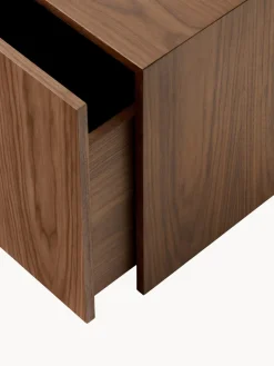 New Works Mesa auxiliar de madera Mass^ Mesas Auxiliares