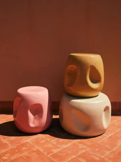 HKLIVING Mesa auxiliar redonda artesanal de cerámica Currents