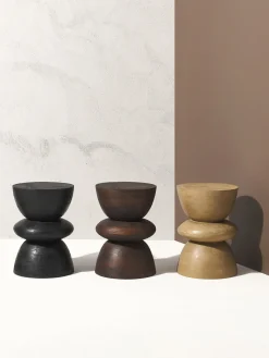 Westwing Collection Mesa auxiliar redonda de madera de mango Benno^ Mesas Auxiliares