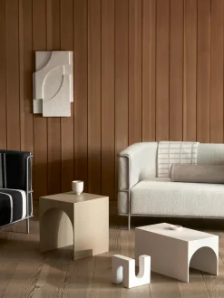 Kristina Dam Mesa de centro de metal Arch