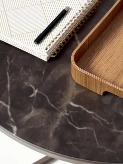 Westwing Collection Mesa de centro redonda con tablero de vidrio en look mármol Antigua