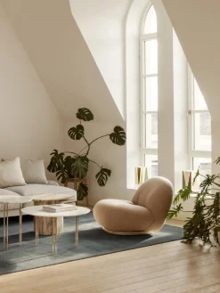 GUBI Mesa de centro redonda de mármol IOI, Ø 70 cm