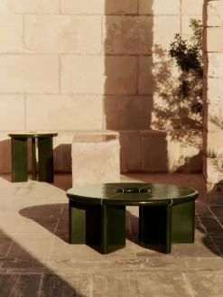 Ferm Living Mesa de centro redonda de hormigón Deya