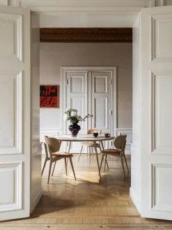 Mater Mesa de comedor redonda de madera de roble Accent, tamaños diferentes