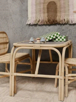 Niños Oyoy Living Design Mesa infantil artesanal Nana Mini