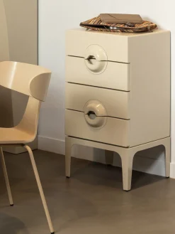 Mesita de noche de madera de eucalipto Merge^ Mesitas De Noche|Mesitas De Noche