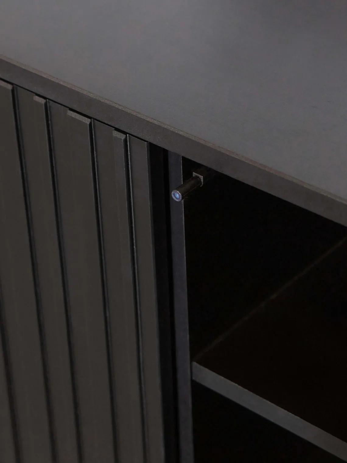 Mueble TV de madera de pino Avourio, 2 puertas^ Muebles De Tv|Muebles De Tv