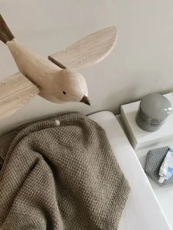 Kas Kopenhagen Móvil artesanal de madera de roble Koko^Niños Decoración Infantil