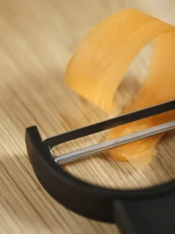 Zone Denmark Pelador de verduras Singles^ Utensilios De Cocina