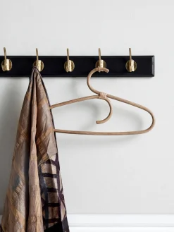 Nordal Perchero de pared de madera Edgy^ Percheros De Pared