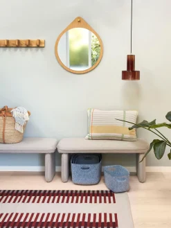 Hübsch Perchero de pared de madera de roble Nomad^ Percheros De Pared