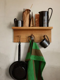 Ferm Living Perchero de pared de madera Place, 45 cm