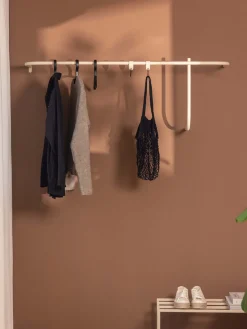 Metallbude Perchero Tamina