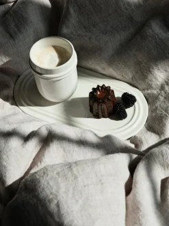 Broste Copenhagen Plato de servir artesanal Stevns