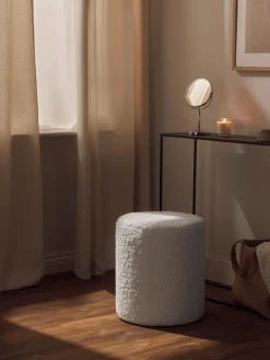 Westwing Collection Puf de borreguillo Daisy