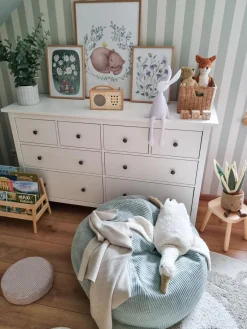 Niños Funzy Puf infantil artesanal de pana Flora