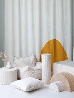 Wigiwama Puf infantil de pana Sugar^Niños Decoración Infantil|Puf Infantiles