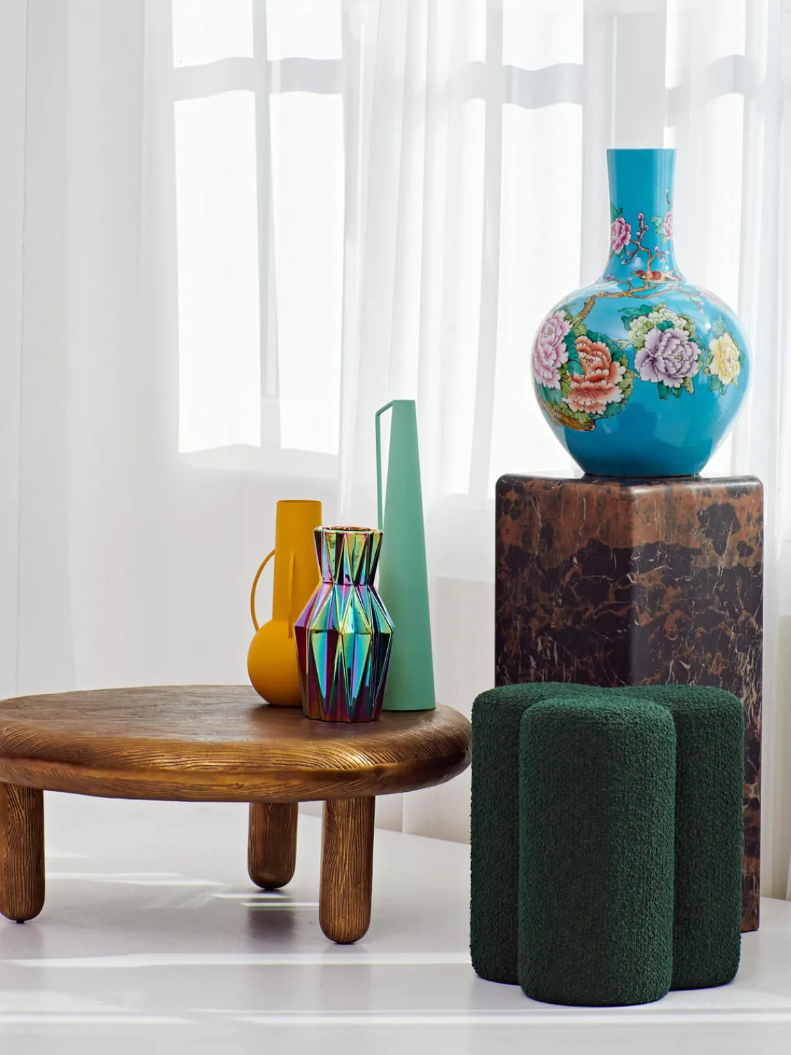 POLSPOTTEN Puf reposapiés en tejido bouclé Clover