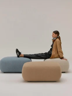 Westwing Collection Puf reposapiés en tejido bouclé Sofia