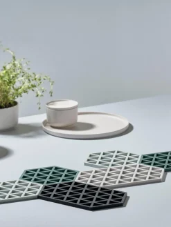 Zone Denmark Salvamanteles de silicona Triangles, 2 uds.