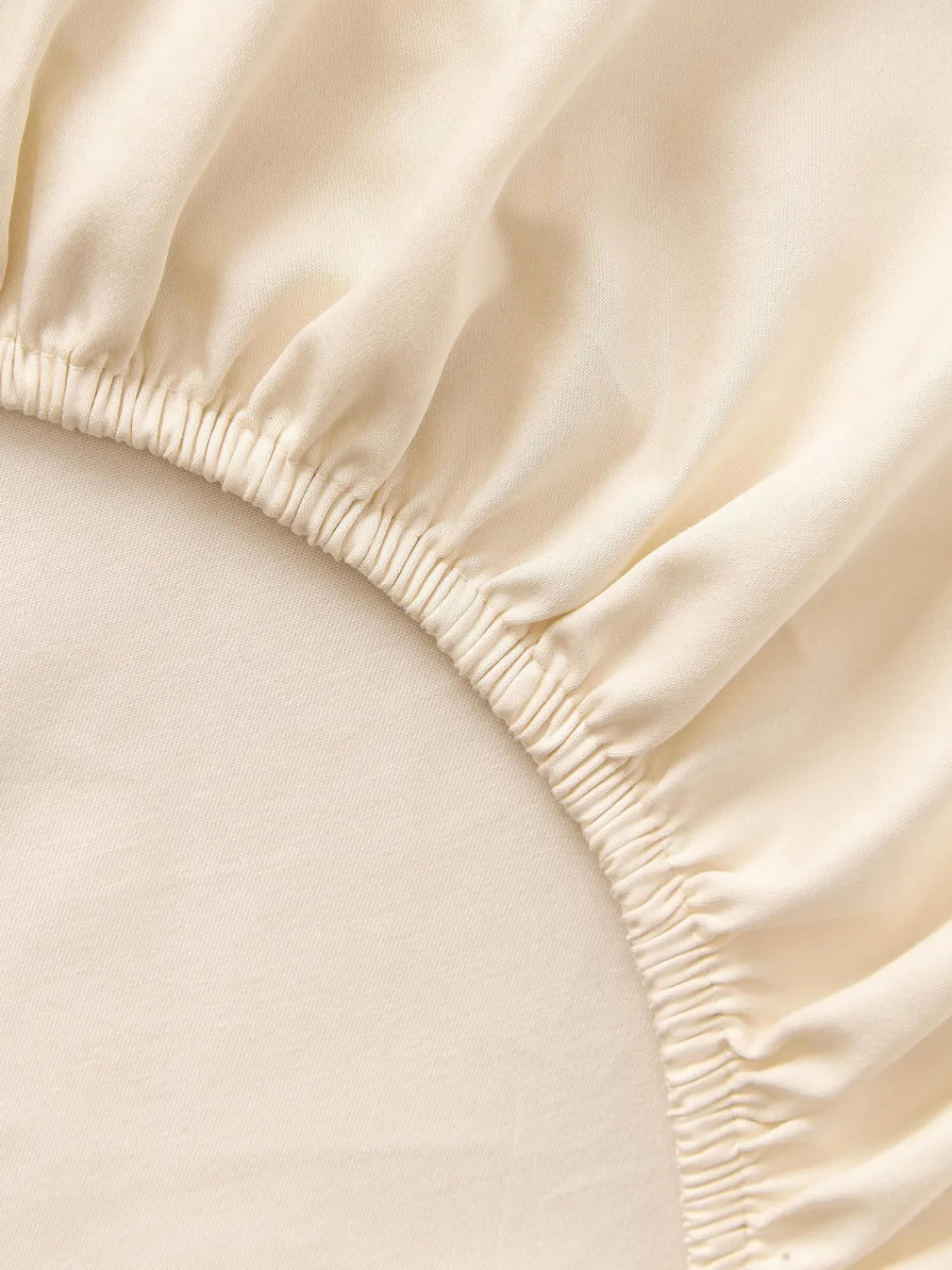 Westwing Collection Sábana bajera de satén Premium