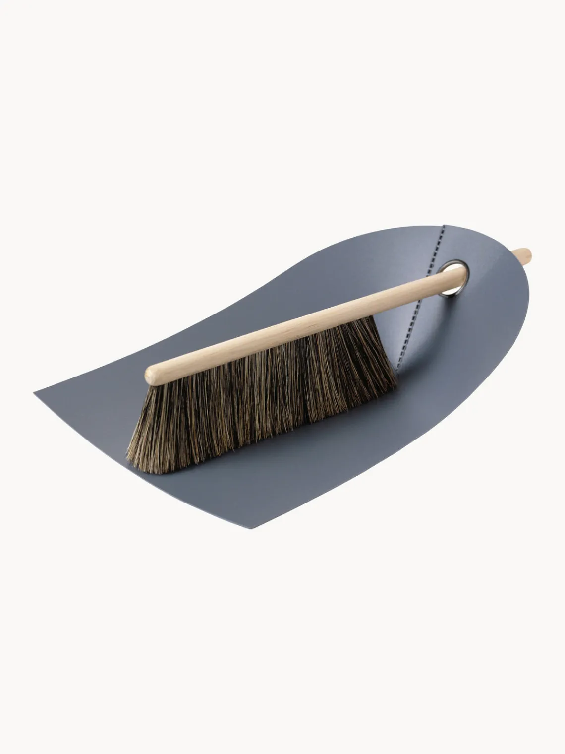 Normann Copenhagen Set de recogedor y escoba Velto, 2 pzas.