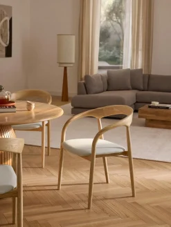 Westwing Collection Silla con reposabrazos de madera de fresno y asiento tapizado Camille^ Sillas De Madera|Sillas Con Reposabrazos