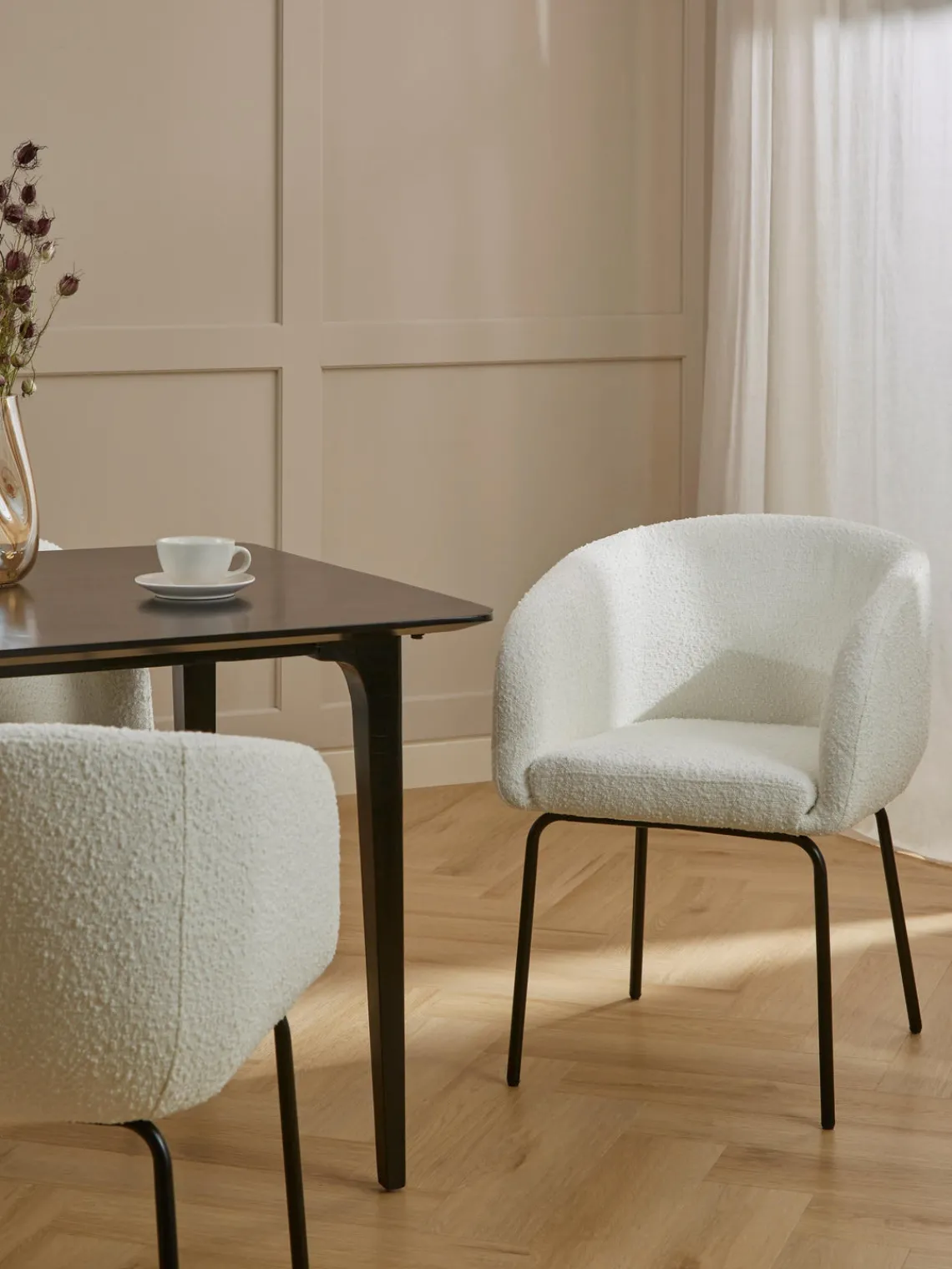 Westwing Collection Sillas con reposabrazos en tejido bouclé Alani, 2 uds