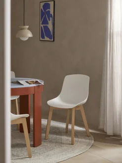 Westwing Collection Sillas de plástico con patas de madera Dave, 2 uds.