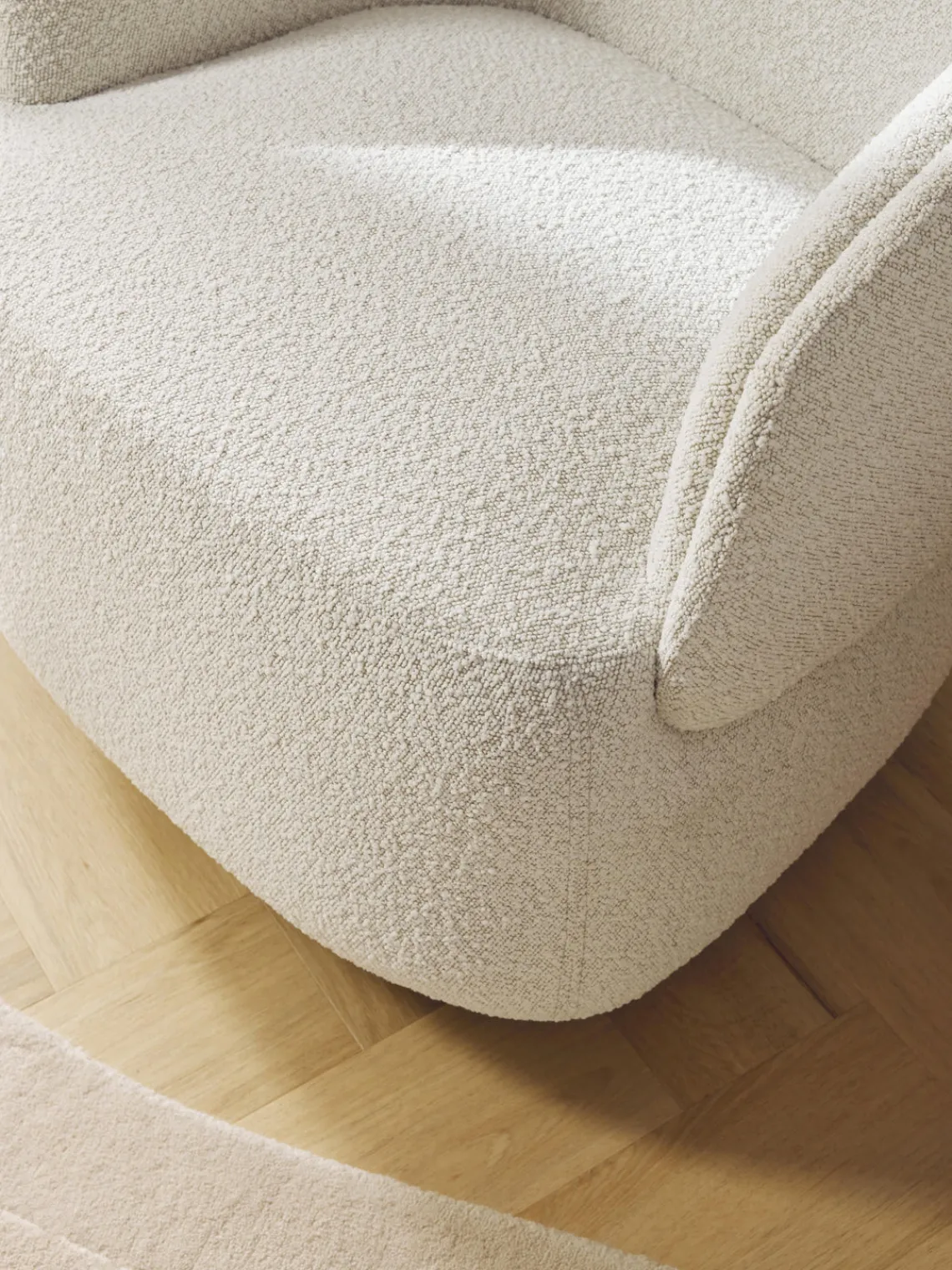 Westwing Collection Sillón tapizado en tejido bouclé Irene