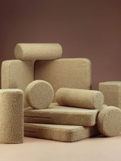 Wigiwama Sofá cama infantil modular artesanal de borreguillo Sugar^Niños Decoración Infantil|Puf Infantiles