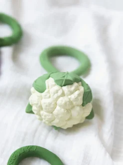 Niños Oli & Carol Sonajero artesanal Cauliflower