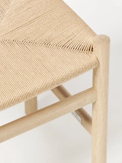 Carl Hansen & Søn Taburete con asiento tejido a mano CH53