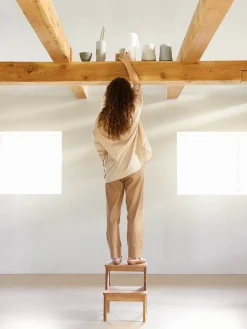 Form & Refine Taburete de madera A Line